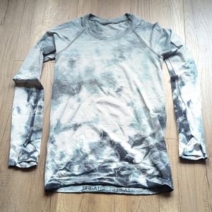 Lululemon long sleeve top